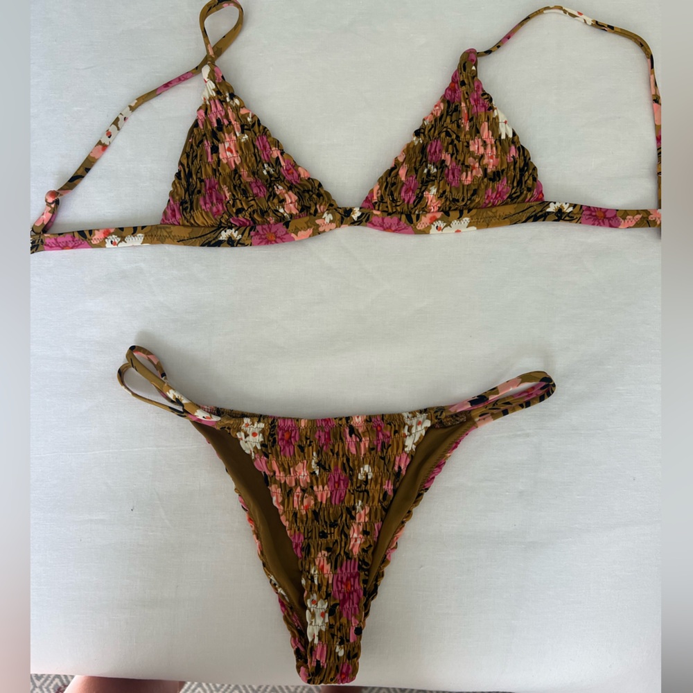 triangle bikini